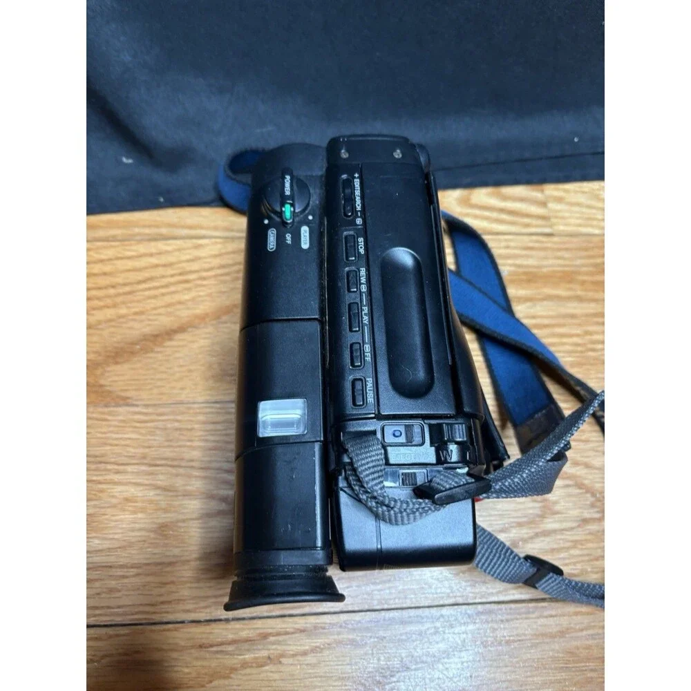 Sony Steady Shot Handy Cam Video 8 24 Digital Zoom CCD-TR94 NTSC Untested